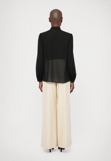 Шифоновая блузка