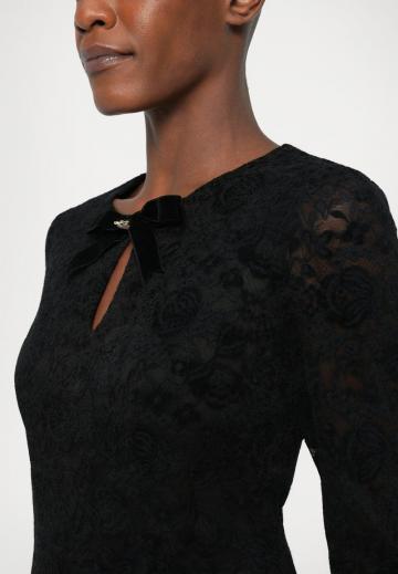 Коктейльное платье