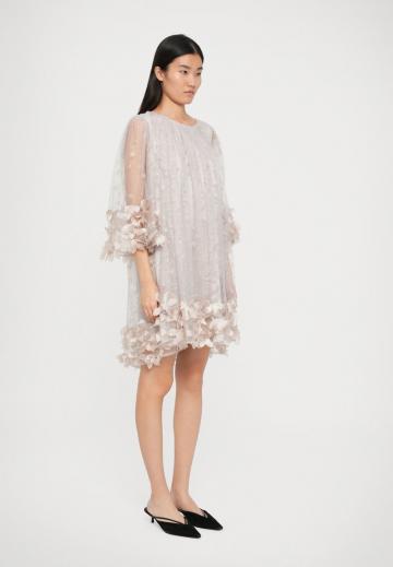 Коктейльное платье