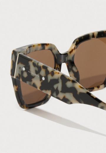 Солнечные очки