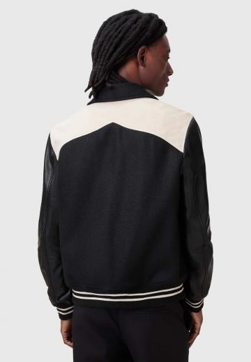 Куртка бомбер