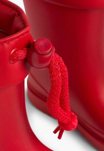 Резиновые сапоги