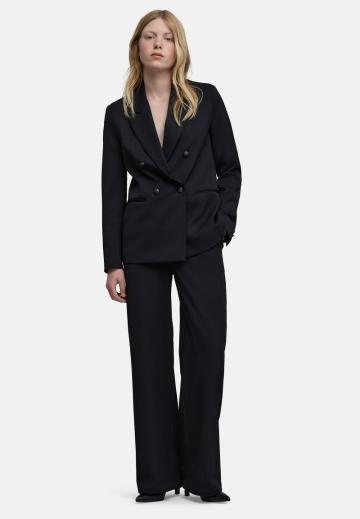 Короткое пальто