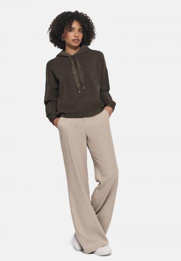 Пуловер с капюшоном