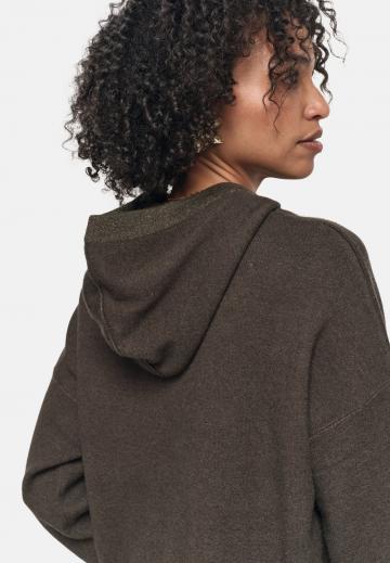 Пуловер с капюшоном