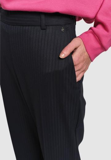 Прямые брюки