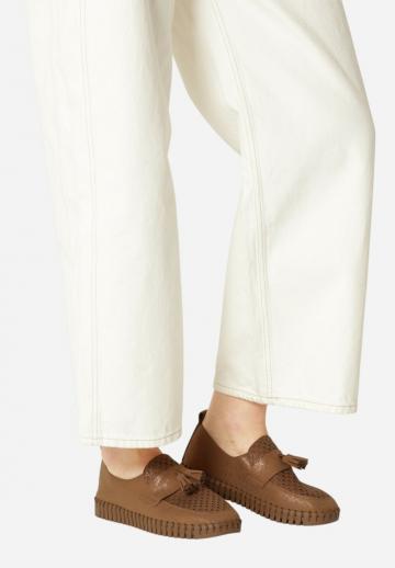 Полуботинки