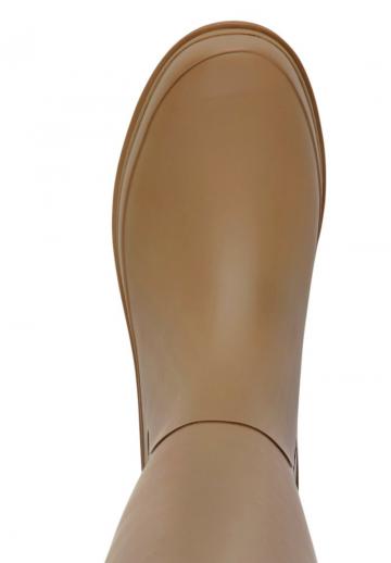 Резиновые сапоги