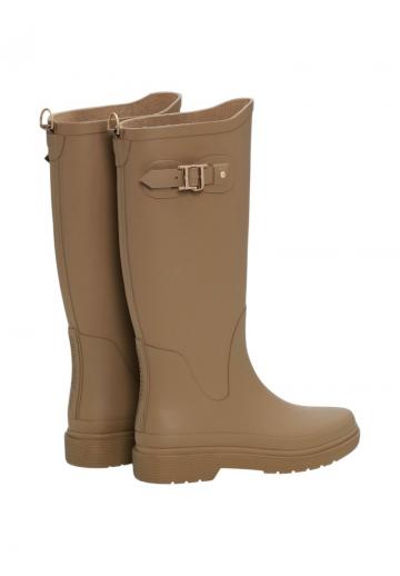 Резиновые сапоги