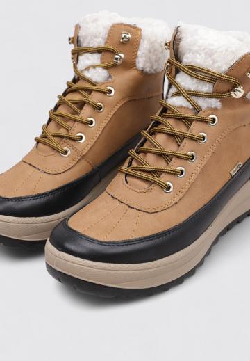 Зимние ботинки