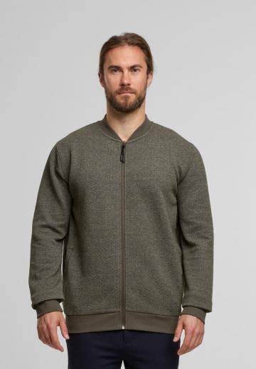 Куртка бомбер