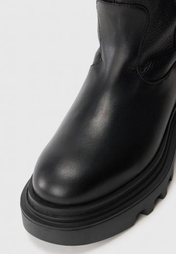 Ковбойские сапоги