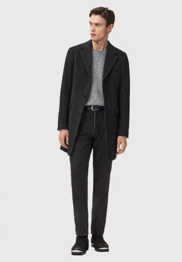 Короткое пальто