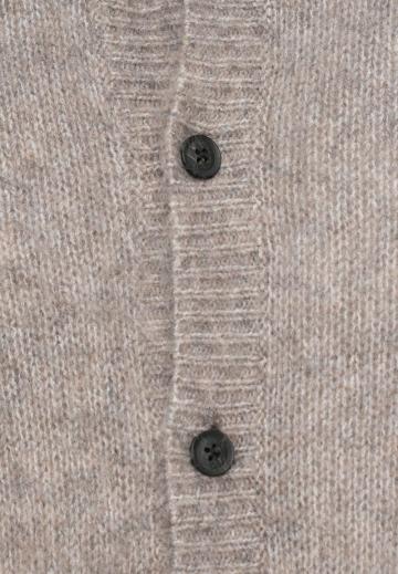 Вязаная кофта