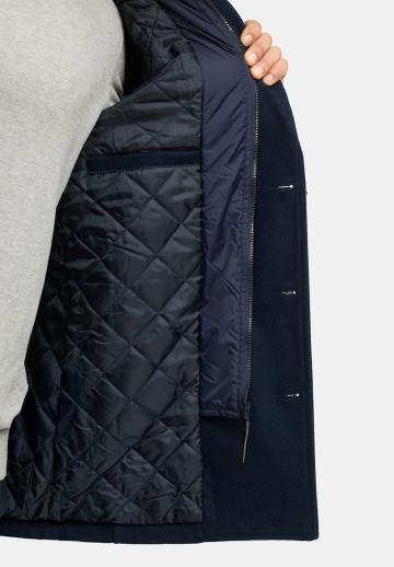 Короткое пальто