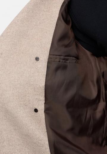 Короткое пальто