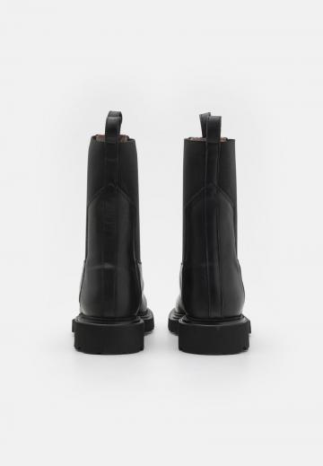 Ботинки челси