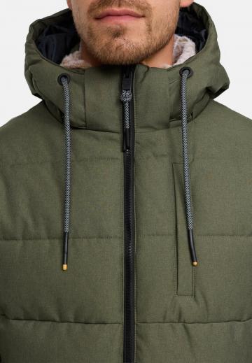 Зимняя куртка