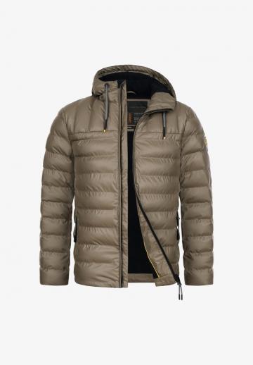 Зимняя куртка