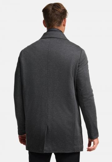 Короткое пальто