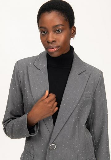 Короткое пальто