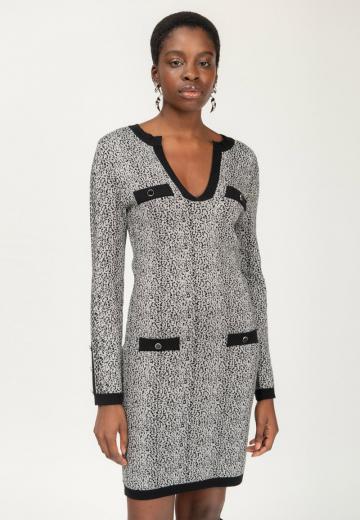 Вязаное платье