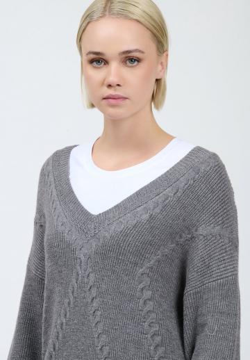 Длинный пуловер