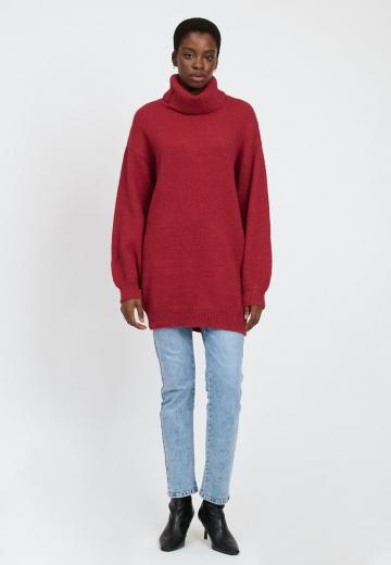 Длинный пуловер