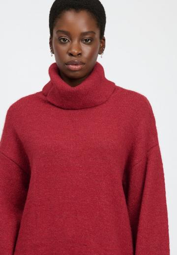 Длинный пуловер