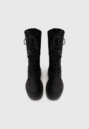 Сапоги на шнуровке