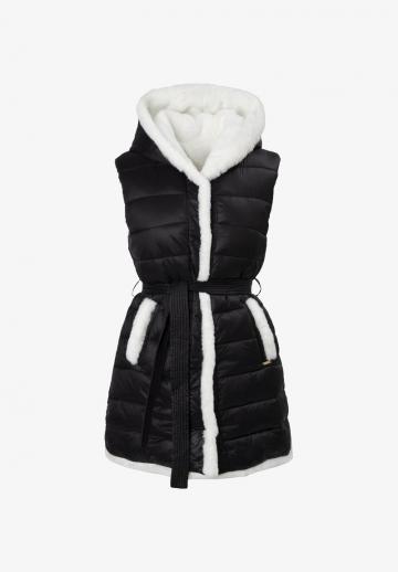 Длинный жилет