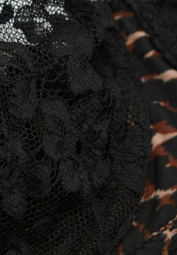 Бюстгальтер на косточках