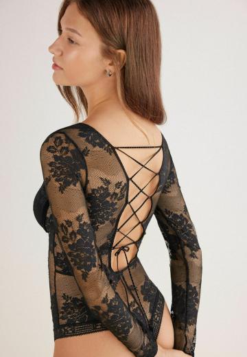 Кружевное боди