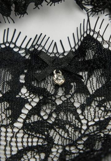 Трусы на бедрах