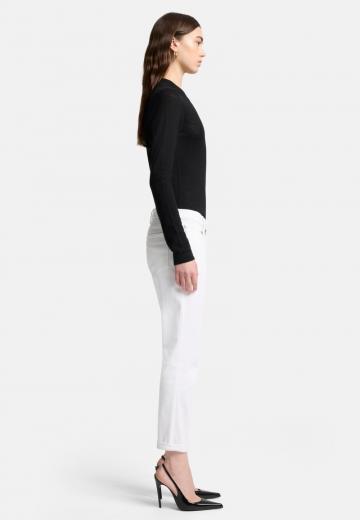 Короткие джинсы