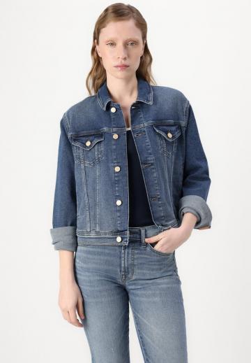 Узкие джинсы