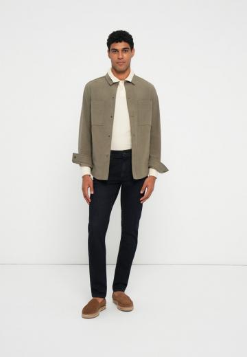 Узкие джинсы