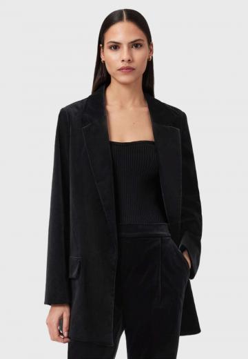 Короткое пальто