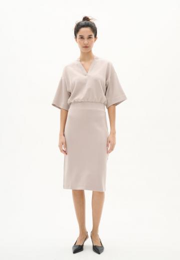 Платье футляр