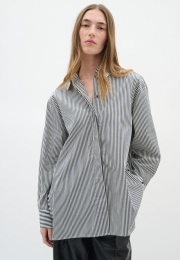 Длинная блузка