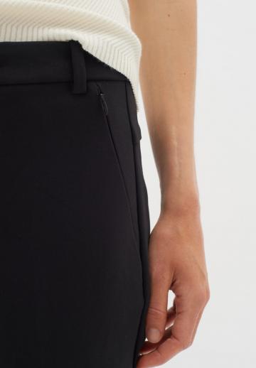 Узкие брюки