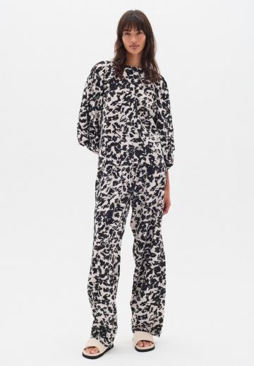 Широкие брюки