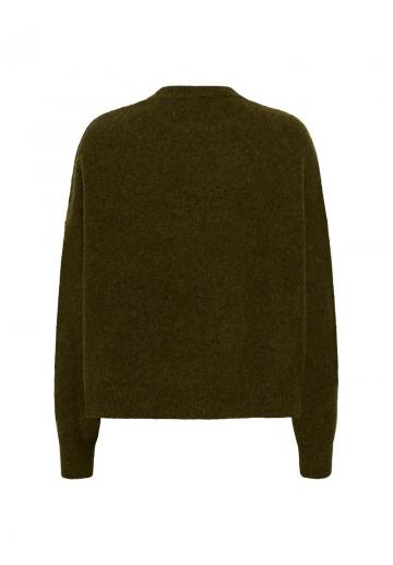 Пуловер в полоску