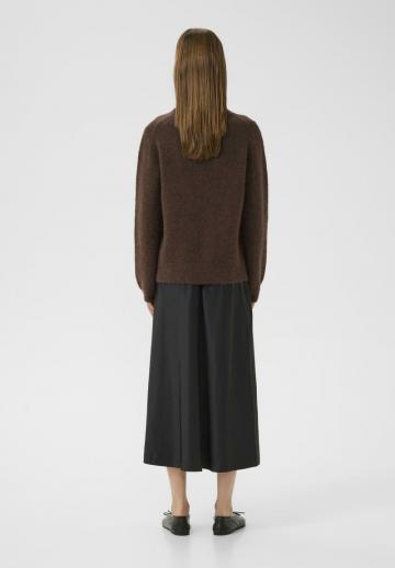 Длинный пуловер