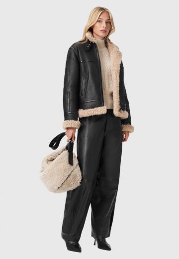 Кожаная куртка