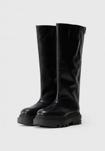 Сапоги на платформе