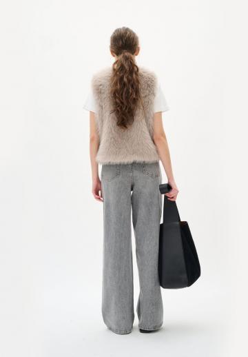 Пуховой жилет