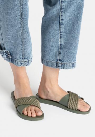 Гандбольные кроссовки