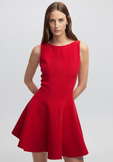 Короткое платье