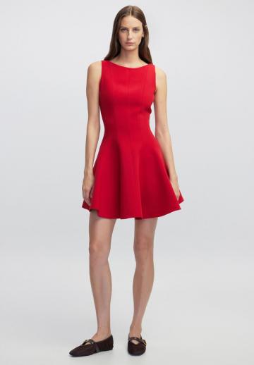 Короткое платье